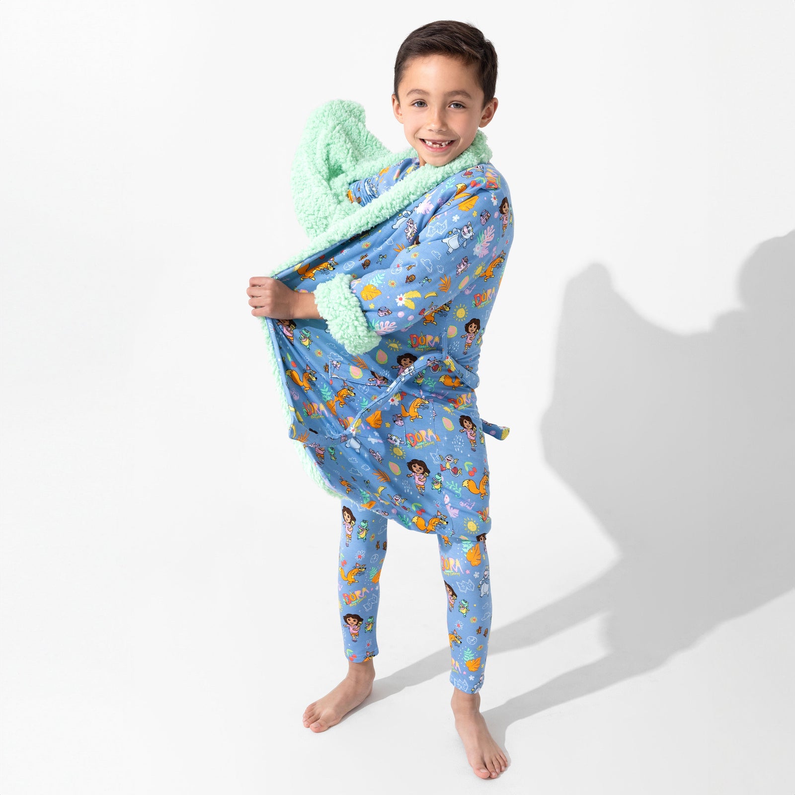 Dora: Fiesta Fun Bamboo Kids Sherpa Robe