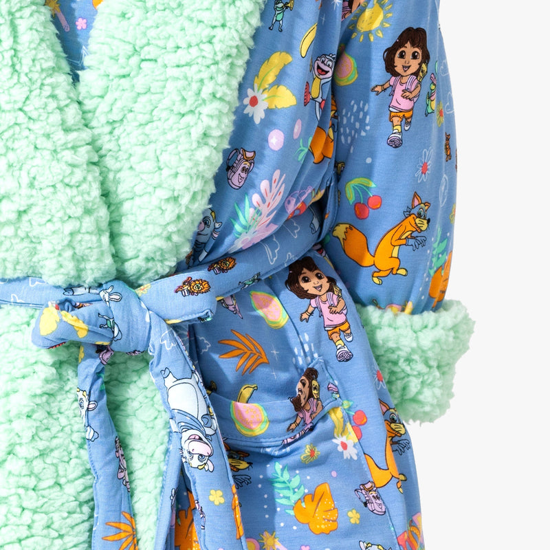Dora: Fiesta Fun Bamboo Kids Sherpa Robe