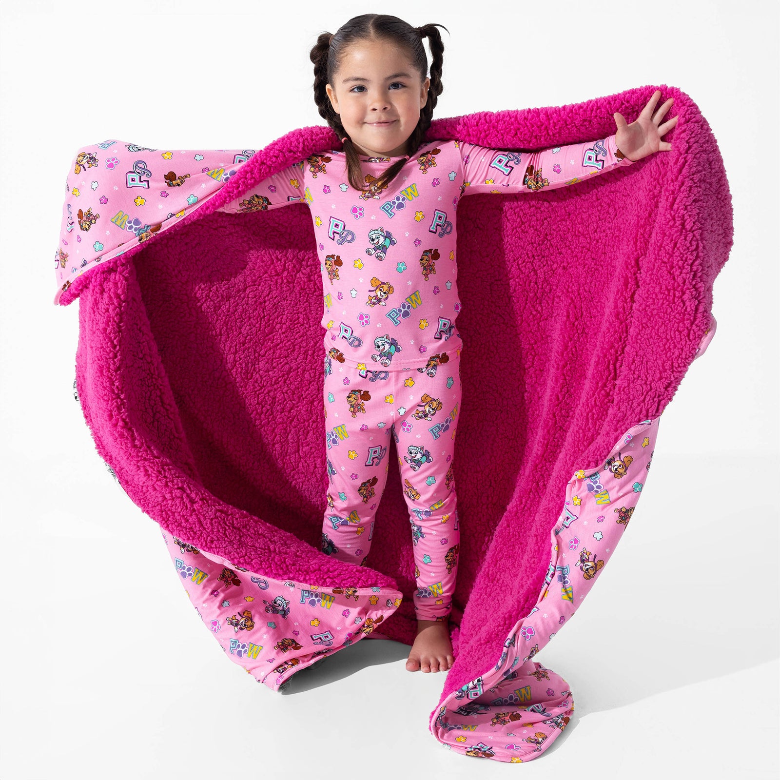 PAW Patrol: Varsity Pink Bamboo Sherpa Blanket